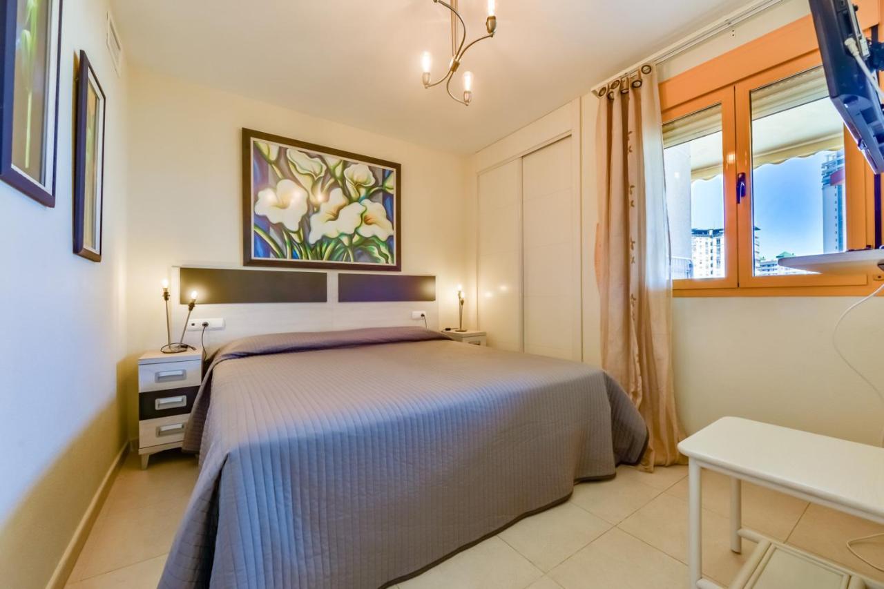 Apartamentos Ambar Beach Кальпе Екстер'єр фото