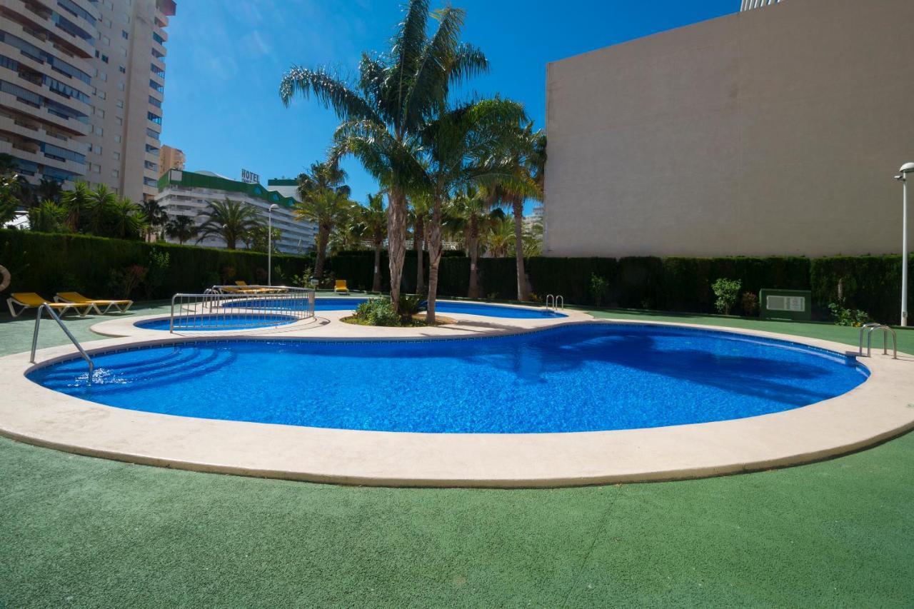 Apartamentos Ambar Beach Кальпе Екстер'єр фото