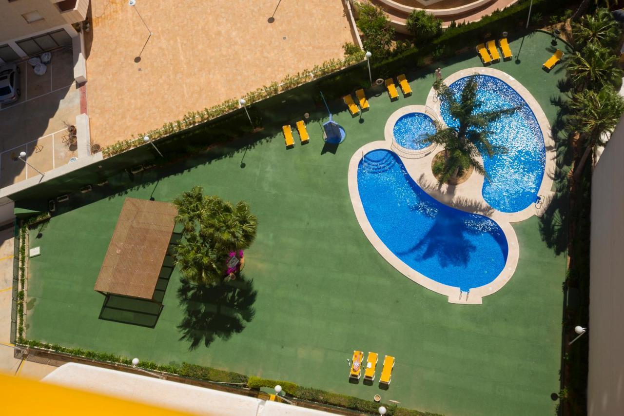 Apartamentos Ambar Beach Кальпе Екстер'єр фото